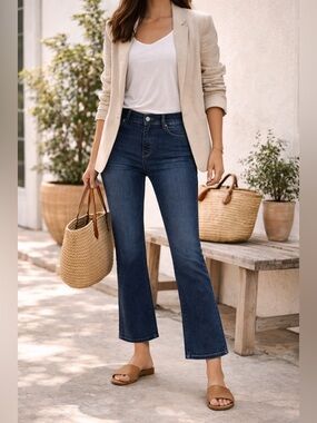 SPANX EveryWear Kick Flare Jeans Dark Wash Pull-On Tummy Control L Petite